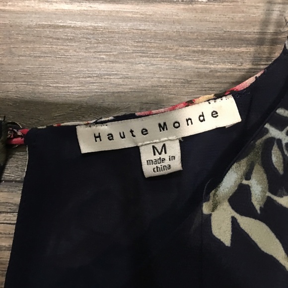 Fashionable Cold Shoulder Top - Picture 4 of 7